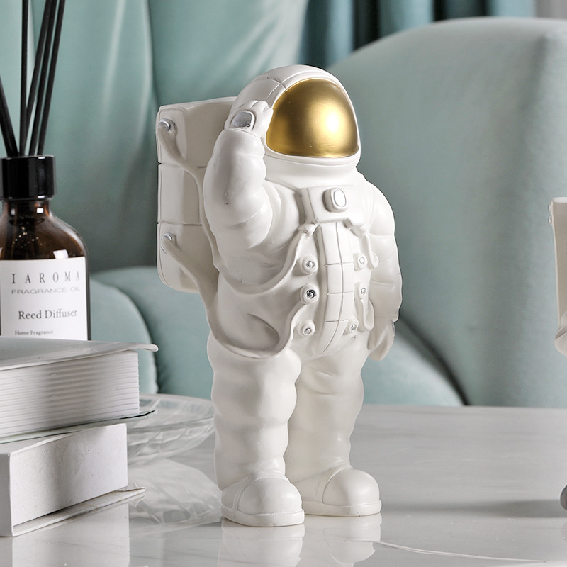 Europe Space Man Figure Astron - Phone Accessories Europe 评论和价格